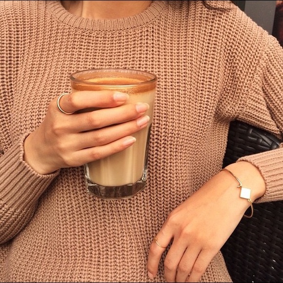 Brandy Melville Sweaters - Brandy Melville Dusty Pink Sweater